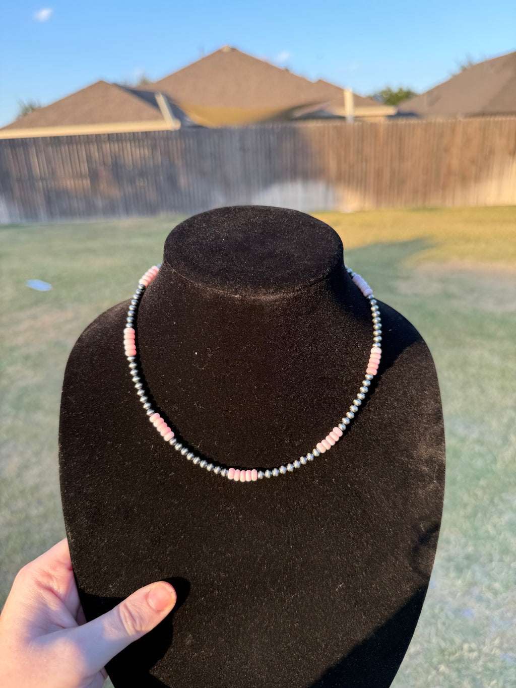 4𝗆𝗆 𝗌𝗍𝖾𝗋𝗅𝗂𝗇𝗀 𝗌𝗂𝗅𝗏𝖾𝗋 𝗉𝖾𝖺𝗋𝗅𝗌 𝗐𝗂𝗍𝗁 5𝗆𝗆 𝗉𝗂𝗇𝗄 𝖼𝗈𝗇𝖼𝗁